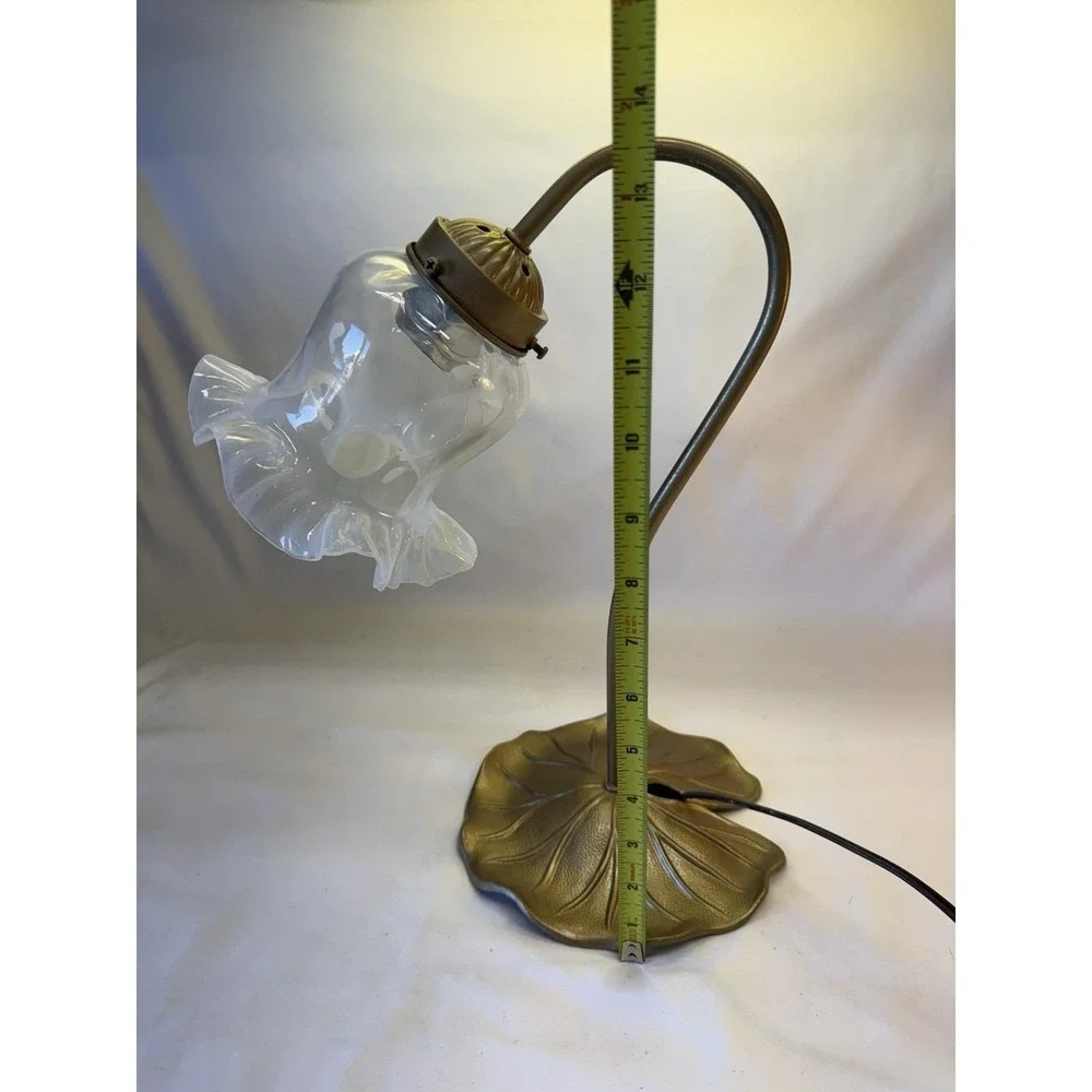 Art Nouveau Brass Style Gooseneck Lily Pad Desk Lamp W/ Fenton Opalescent Shade